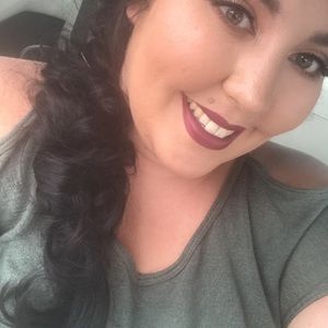 Meet your Posher, Chandler